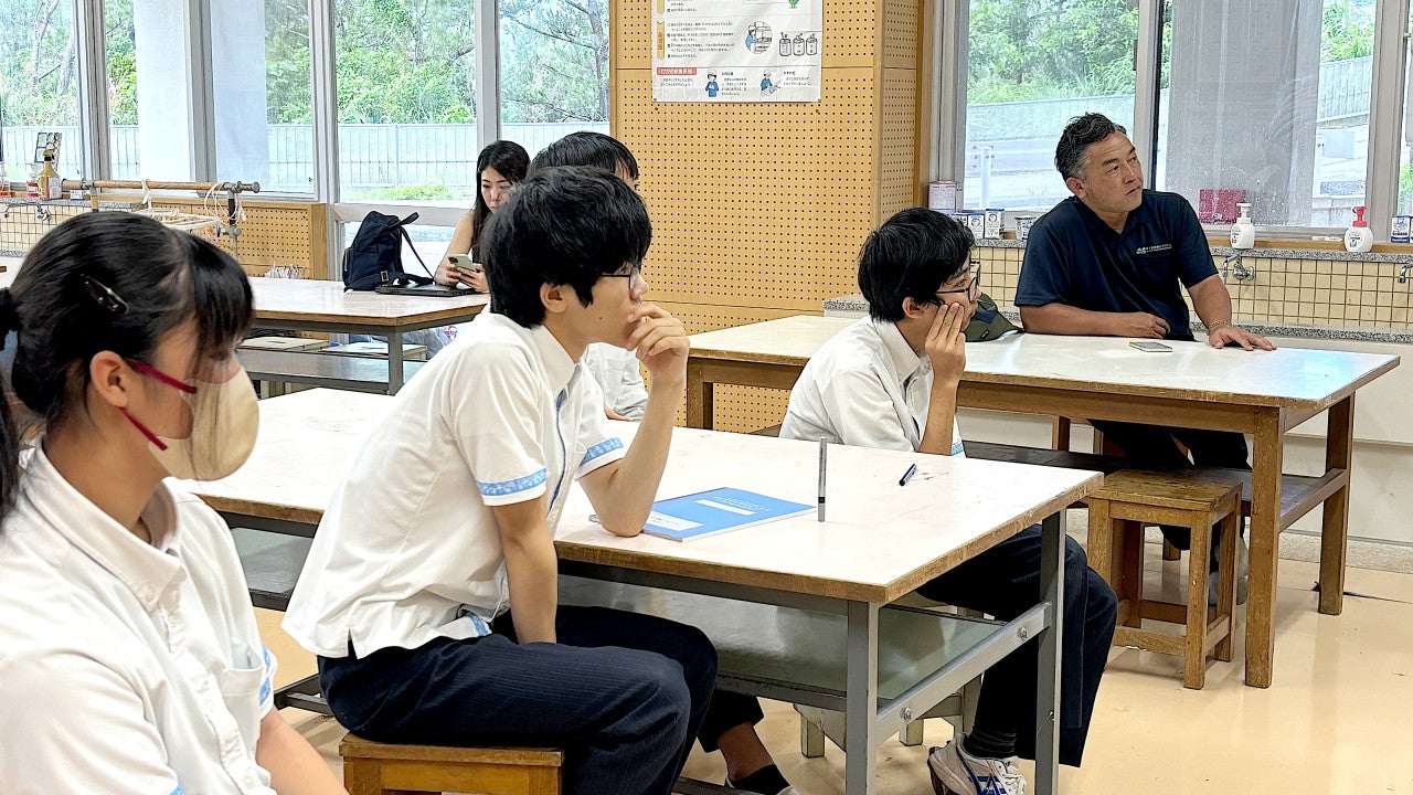 Unna Junior High School Science Club
