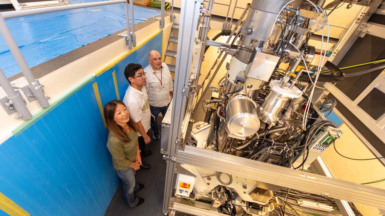 J-PEASKS_CryoEM300