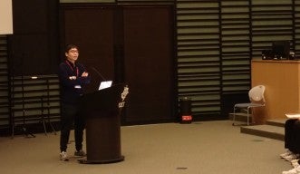 糸満高校生徒への講演の様子