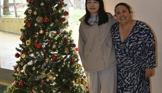 Sachie Yukawa, a PhD student at OIST, and Julia Nabholz, Director of OIST’s Child Development Center