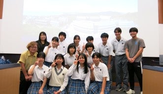 Urasoe High School students visited OIST