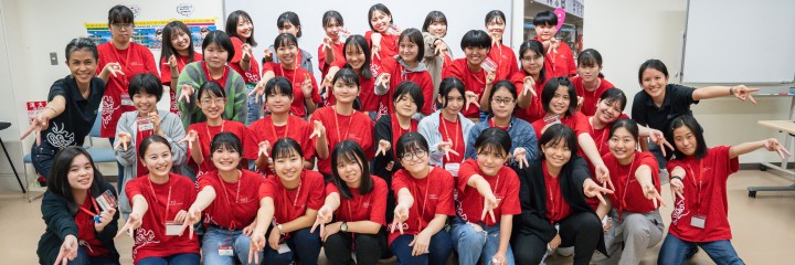 Okinawan schoolgirls learn the science behind longevity at HiSci Lab 2022