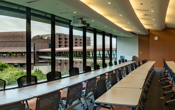 Lecture room C10 in center building 