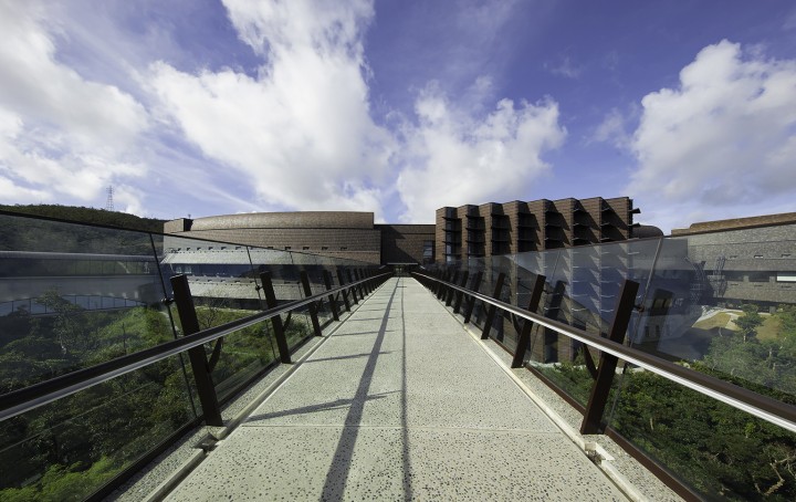 Lab 3 bridge from center court