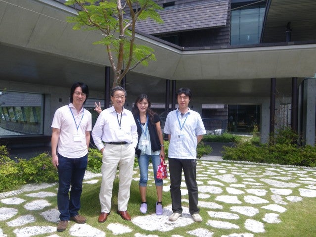 2011 Lab. Photo
