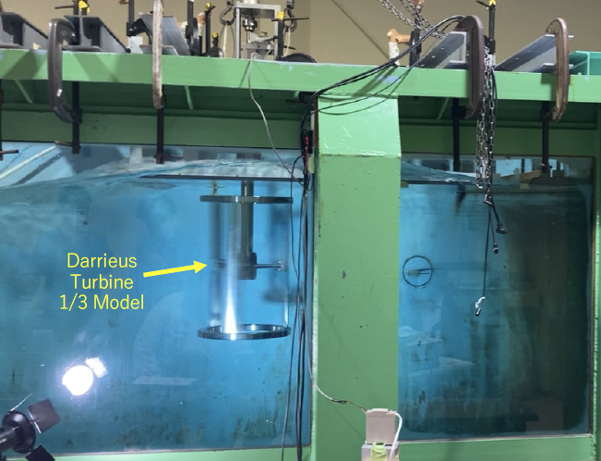 Darrieus turbine WEC Model (1/3-scale) Water flow Test in Nagasaki