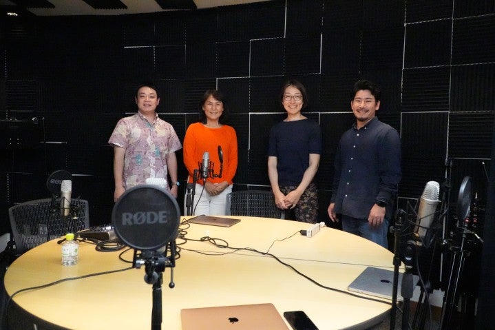 The member of ESI and Hiroki Nagahama
