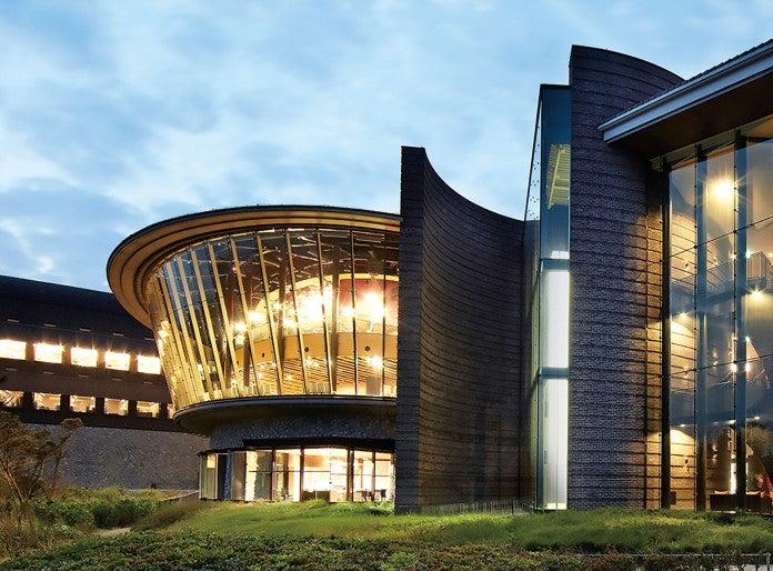 Center building and lab 1
