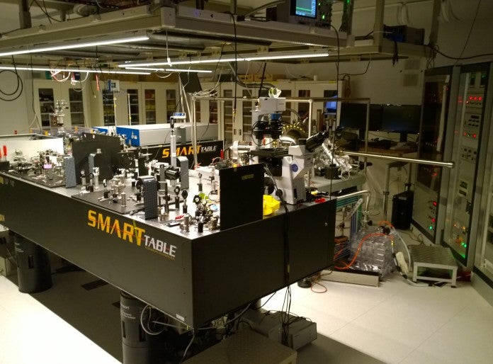 FSU Laboratories Microscopy Lab Image 1